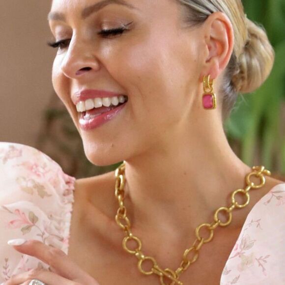 NWOT.$165 Julie Vos Marbella Hoop & Charm Earring pink - Picture 2 of 7